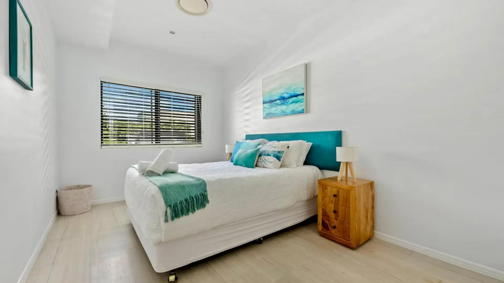 Villa Essencia - Luxurious 4Br, Gated, Private, Pool Yaroomba 0*,
